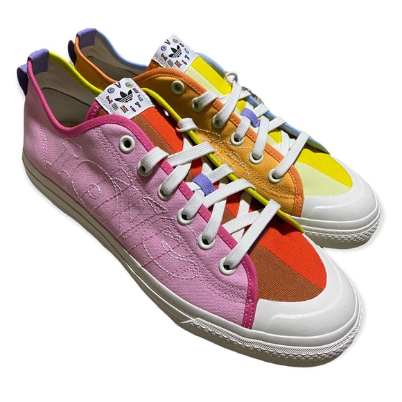 Adidas Nizza Pride 🌈 colorful canvas sneaker shoe love unites - Picture 2 of 6